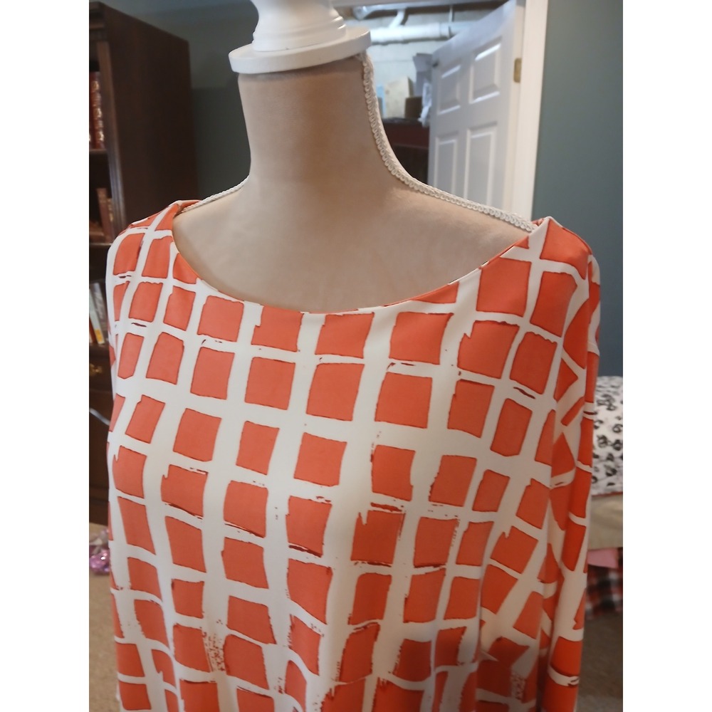 Liz Claiborne 3x Woman Dress Coral White Geometric Print 3/4 Sleeve Midi Stretch - Picture 2 of 12